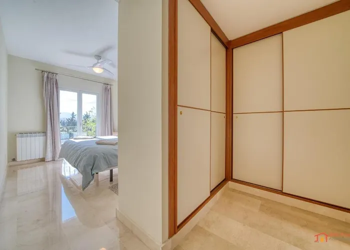 Mirador Del Rodeo - Family *